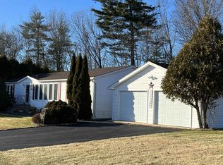 28 Constitution Way, Dover, NH 03820