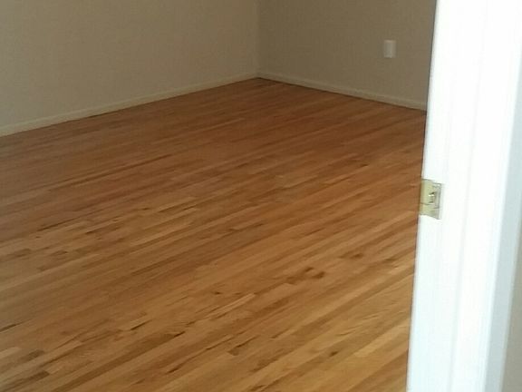 5th image of 16344 84th St