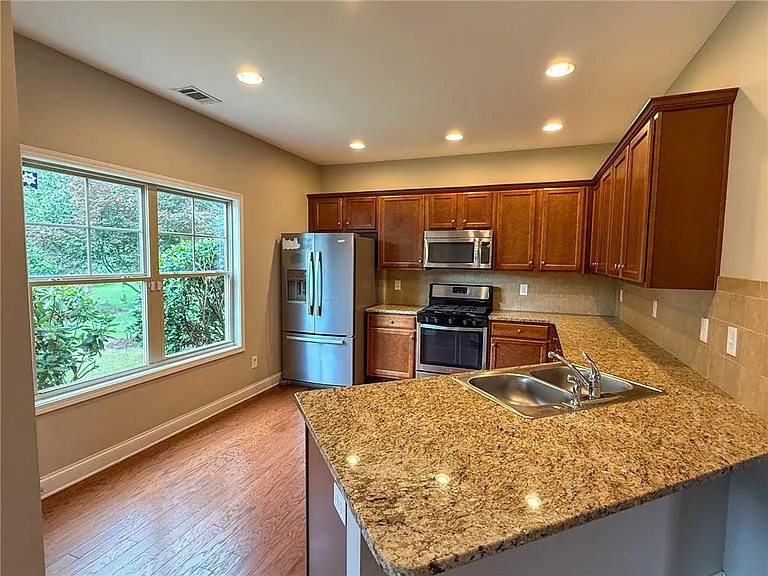 70 Cottage Walk NW — Photo 5