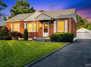 1250 S New Florissant Rd, Florissant, MO 63031