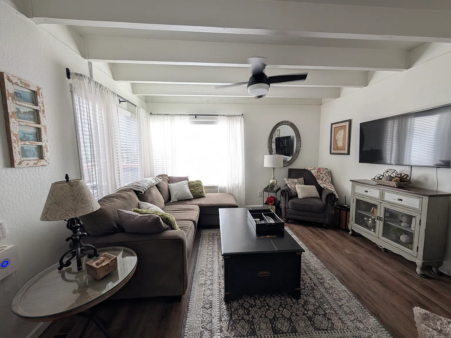 2 bed, 1.5 bath, 1248 sqft, $2,900 — Photo 1