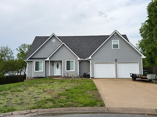 4521 Park 10 Ct Photo 1