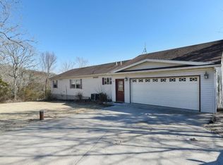98 S Tracy Ln, Branson West, MO 65737