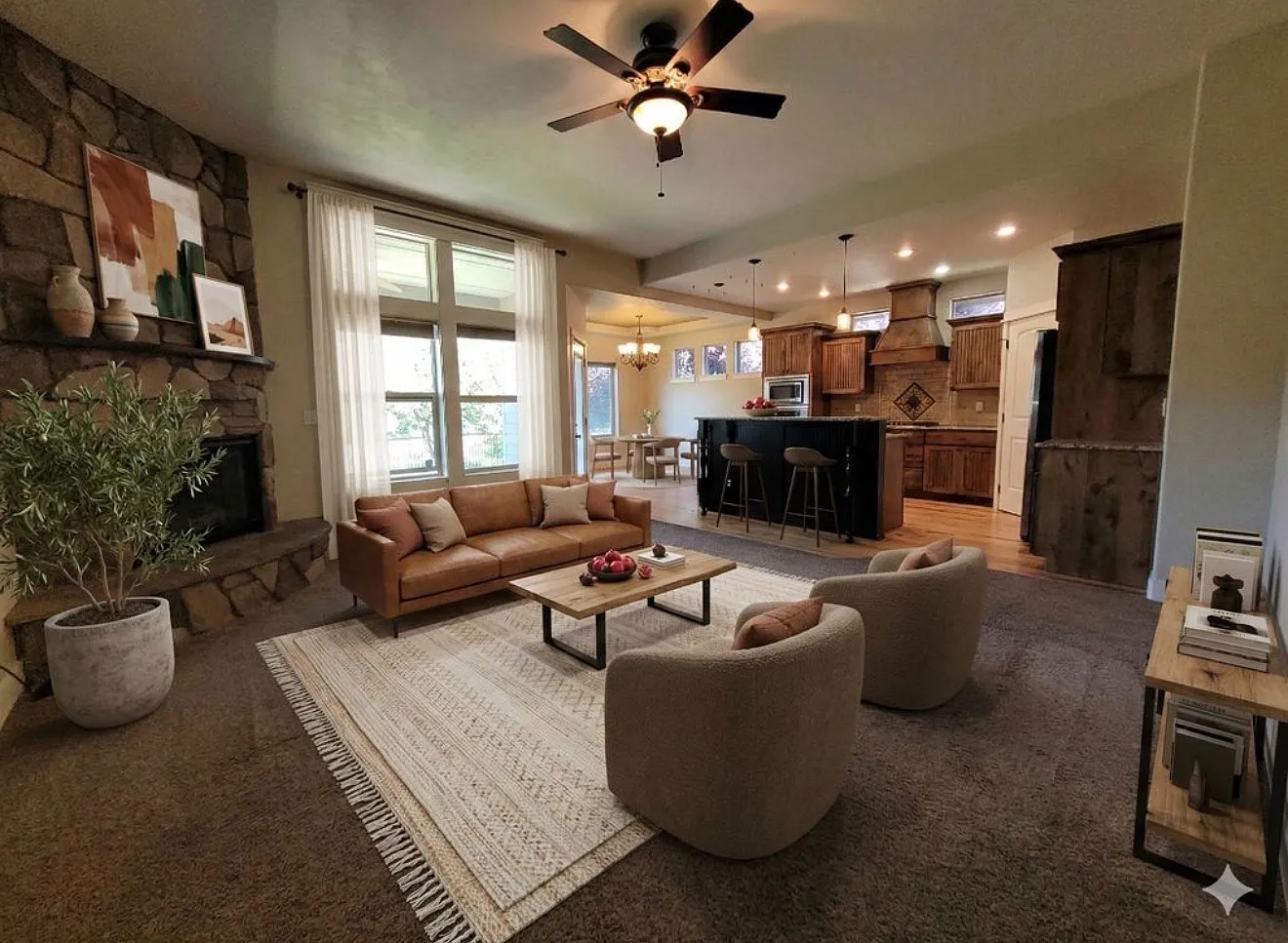 3 bed, 1465 sqft, $2,395 — Photo 3