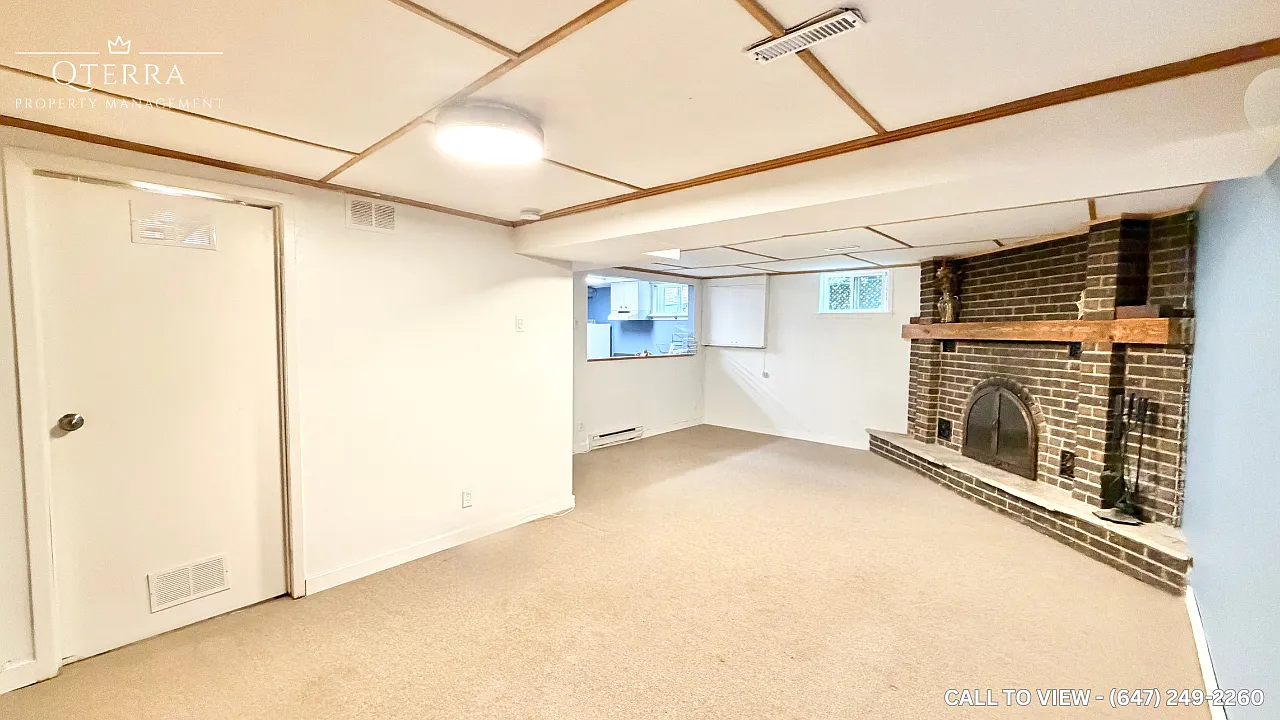 1 bed, 900 sqft, $1,595 — Photo 1