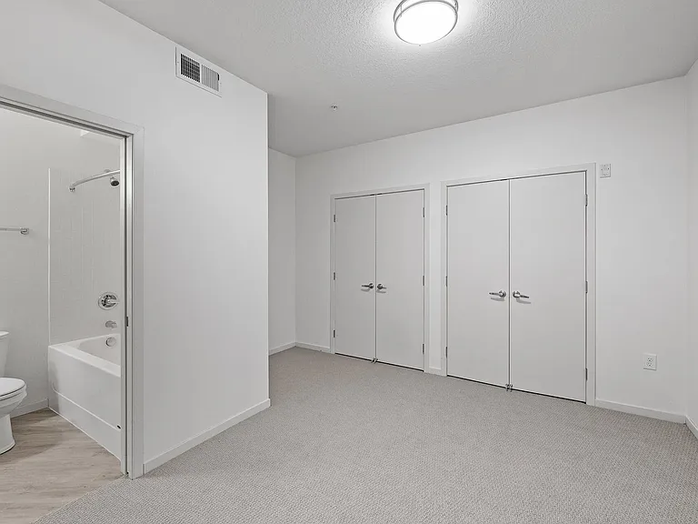 The Flats at West End — Photo 101