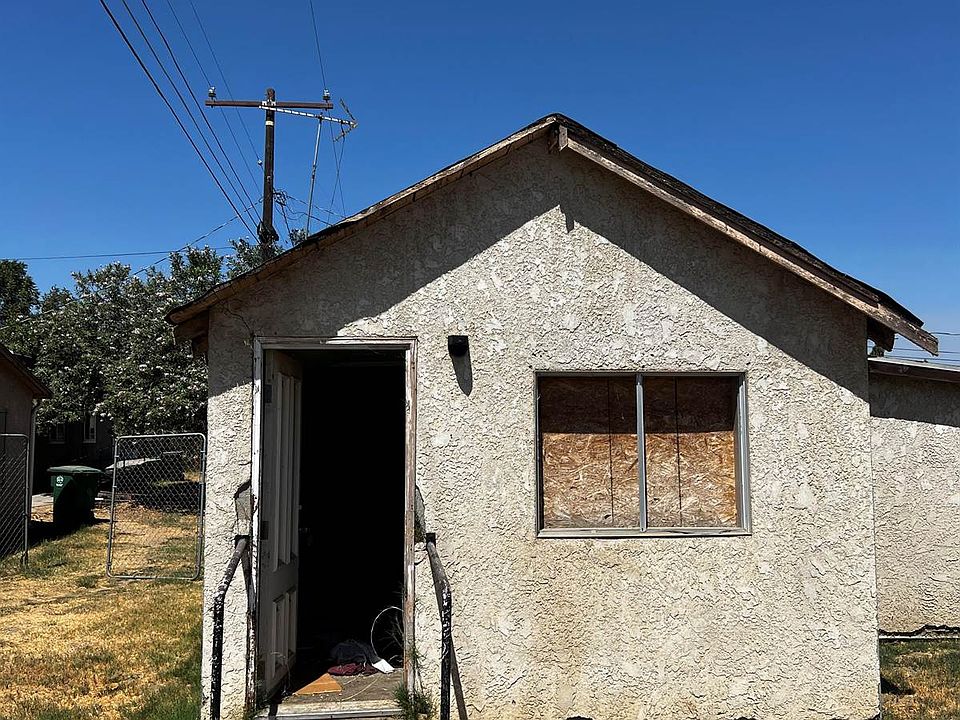 1st image of 438 W Oakland St