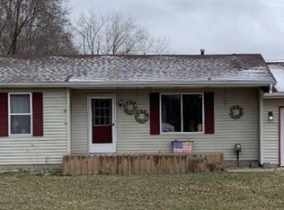 1525 S Leaton Rd, Mt Pleasant, MI 48858