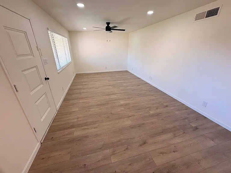 1608 S Central Street 1610 St — Photo 18