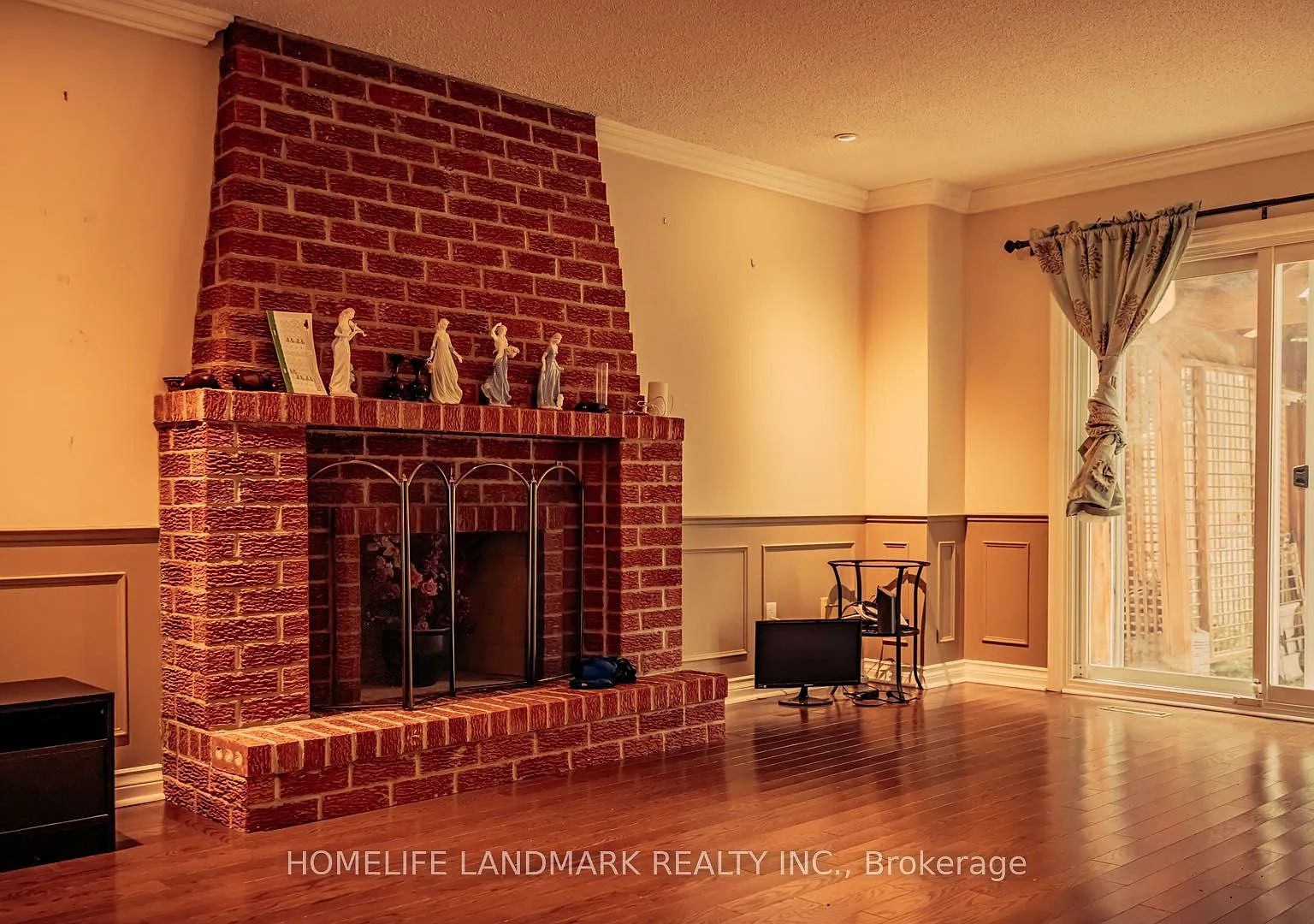 4 bed, $4,780 — Photo 4