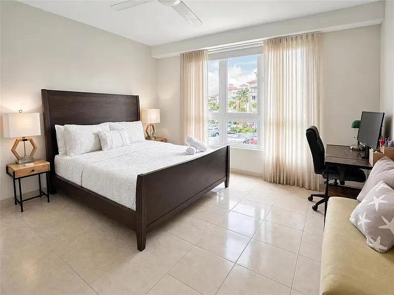100 Ocean Dr #131 — Photo 8