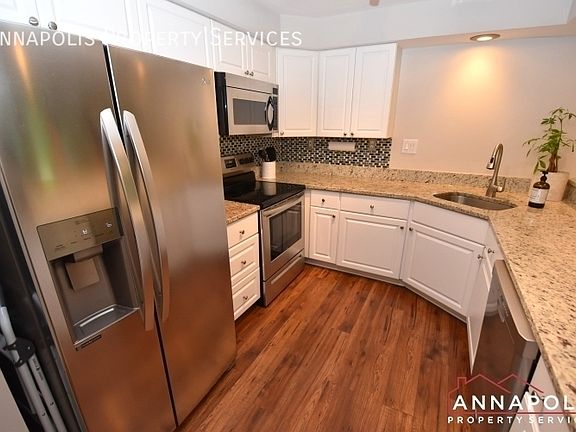 5th image of 1130 Lake Heron Dr APT 1B