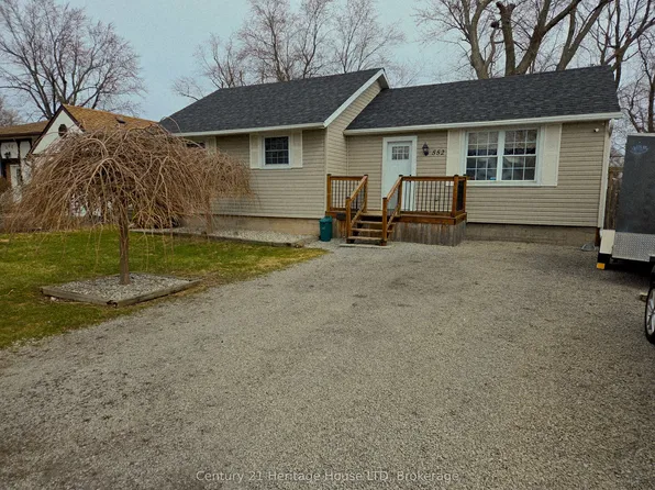552 Lakeview Rd, Fort Erie, ON L2A 4W6