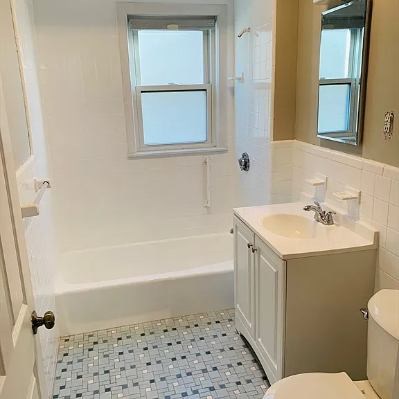 10 Chapman St #1 — Photo 7