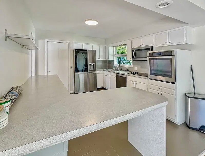 1st image of 1350 Pinecrest Ave SE #2