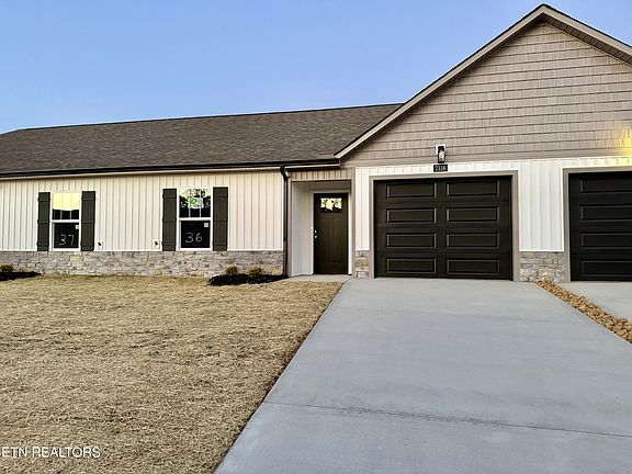 3rd image of 3555 Maggie Lynn Way