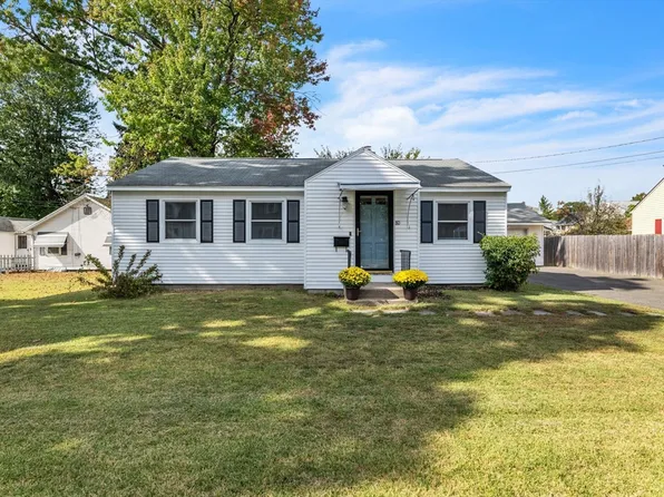 80 Victoria St, Springfield, MA 01104