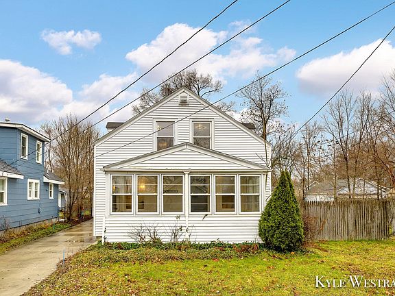 2nd image of 232 Himes St SE