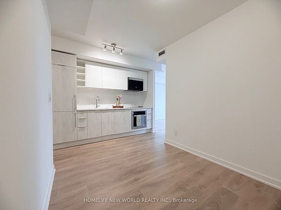 4th image of 2031 Kennedy Rd #2117