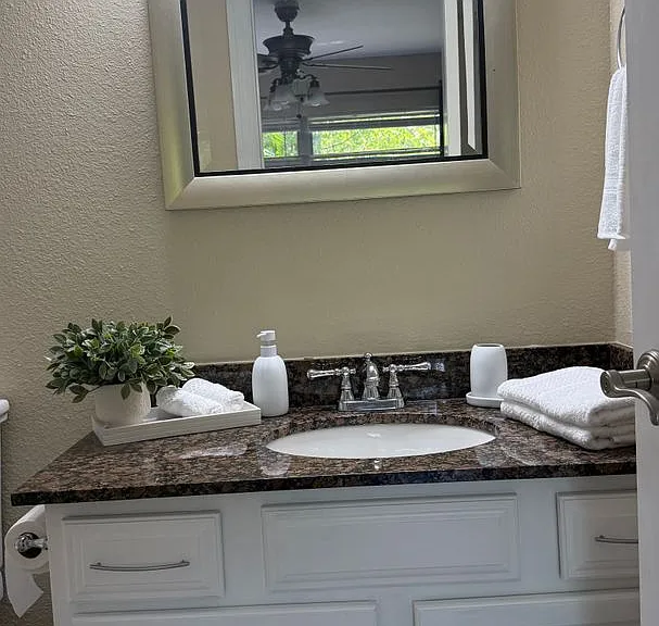 3350 S Osprey Ave #103A — Photo 36