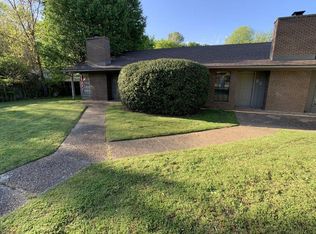 3300 E Cherokee Dr APT B1, Fayetteville, AR 72701