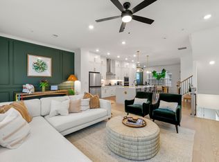 565 Ashbury Dr #565, Roswell, GA