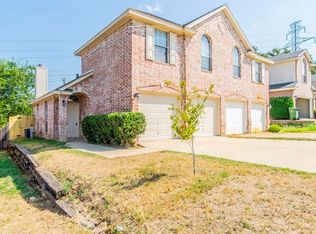 4017 Cottage Park Ct, Arlington, TX 76013