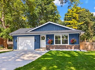 6710 W Wisconsin Ave, Wauwatosa, WI 53213