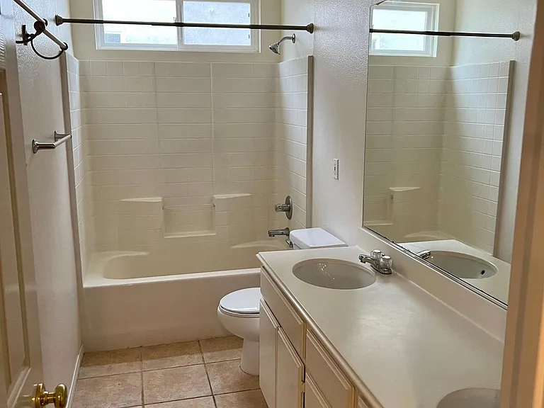 31671 Sandhill Ln — Photo 5