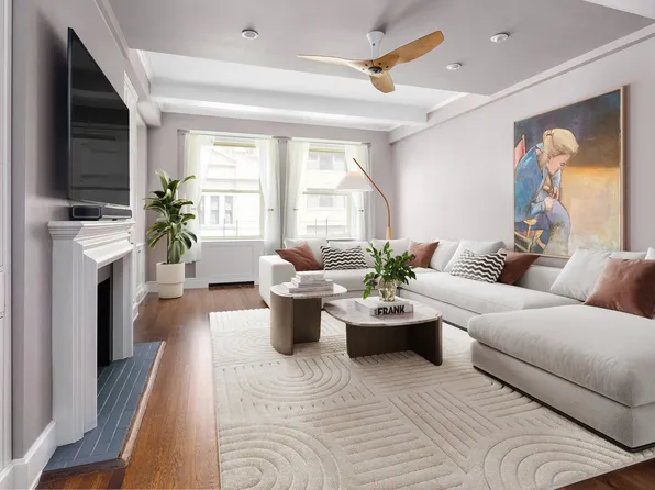 130 East 75th Street image 1 of 11