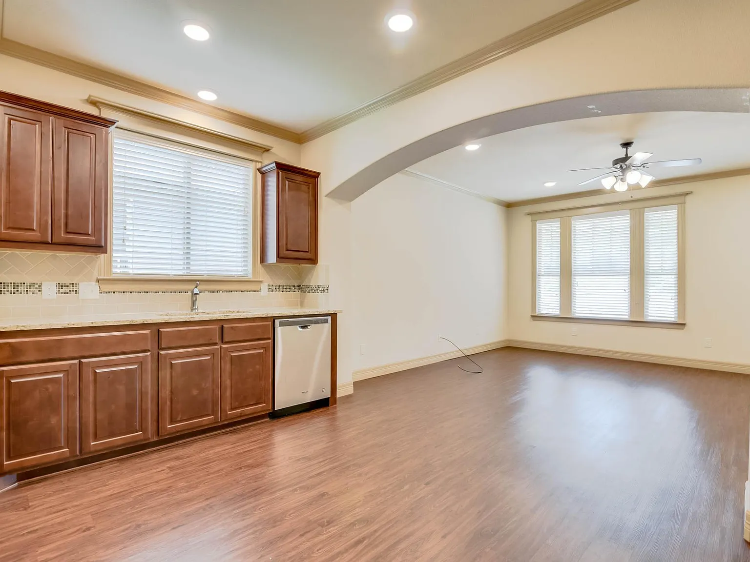 2816 Forest Park Blvd — Photo 4