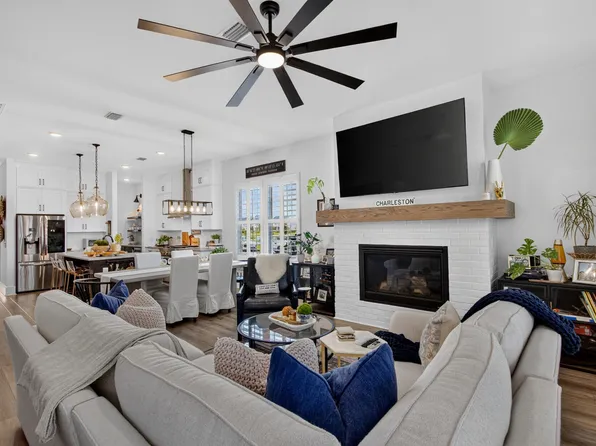 100 Crimson St, Summerville, SC 29486