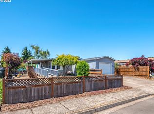 1974 McDonald Ct, Springfield, OR 97477