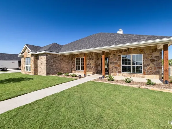 4525 Old Stone Dr, San Angelo, TX 76904