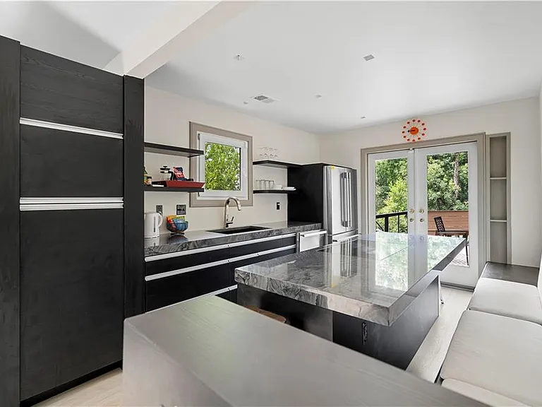 1634 Tallulah St NW — Photo 14
