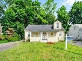 29-31 Pond St, Canton, MA 02021