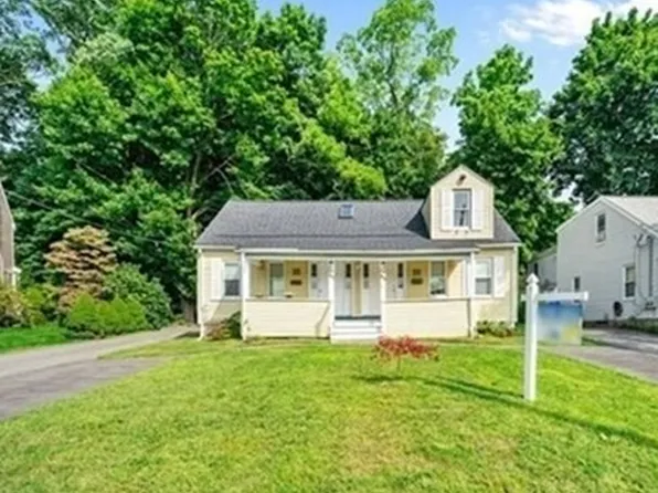 29-31 Pond St, Canton, MA 02021