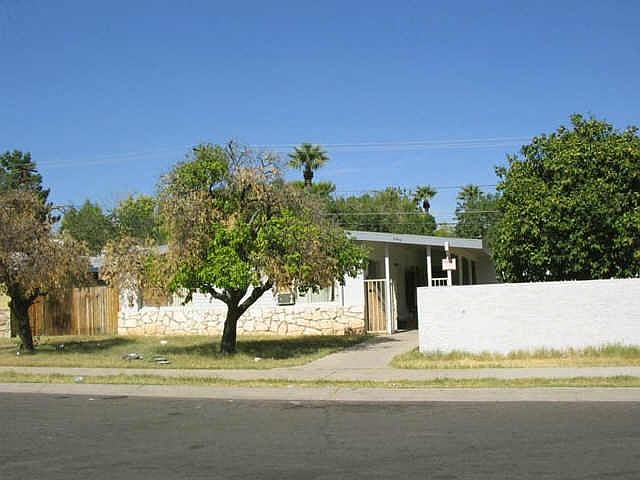 1st image of 940 W MONTEROSA Avenue