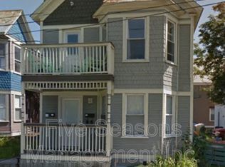 8 Park St #A, Burlington, VT 05401