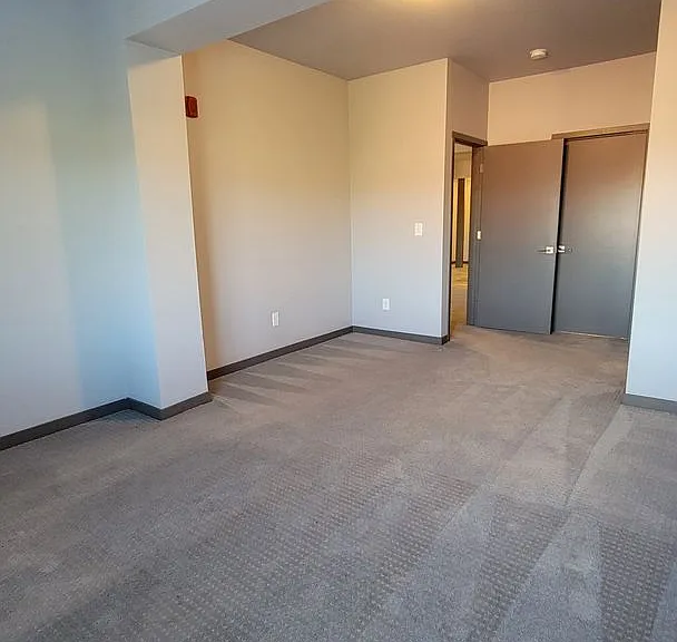 Recent Construction, Premier Finishes, Wonderful Rates! Enclave Apartments — Photo 21
