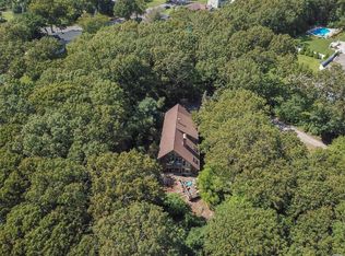 210 Rustic Rd, Ronkonkoma, NY 11779