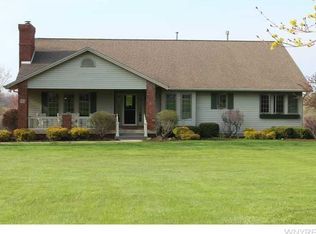 8461 Chestnut Ridge Rd, Gasport, NY 14067