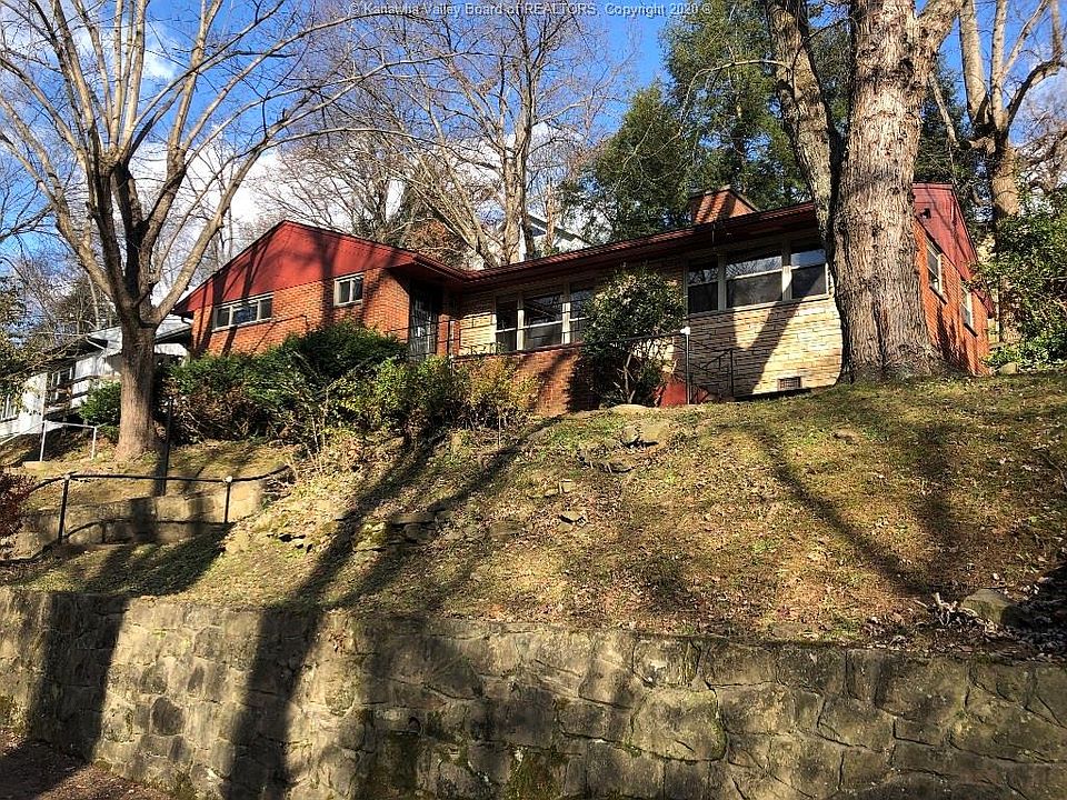 1st image of 713 Mayflower Dr