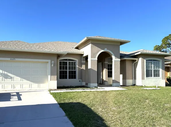 6025 NW Wolverine Rd, Port Saint Lucie, FL 34986