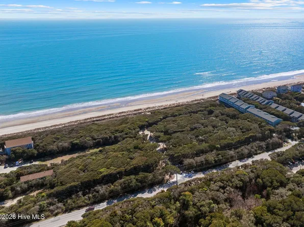 1047 104th #7, Pine Knoll Shores, NC 28512