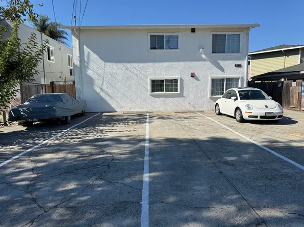 717 Shepherd Ave #1, Hayward, CA 94544