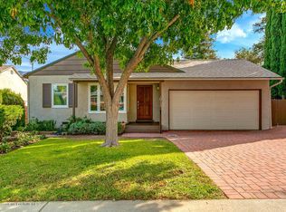 10320 Newhome Ave, Sunland, CA 91040