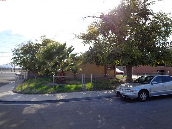 3rd image of 3108 Brady Ave