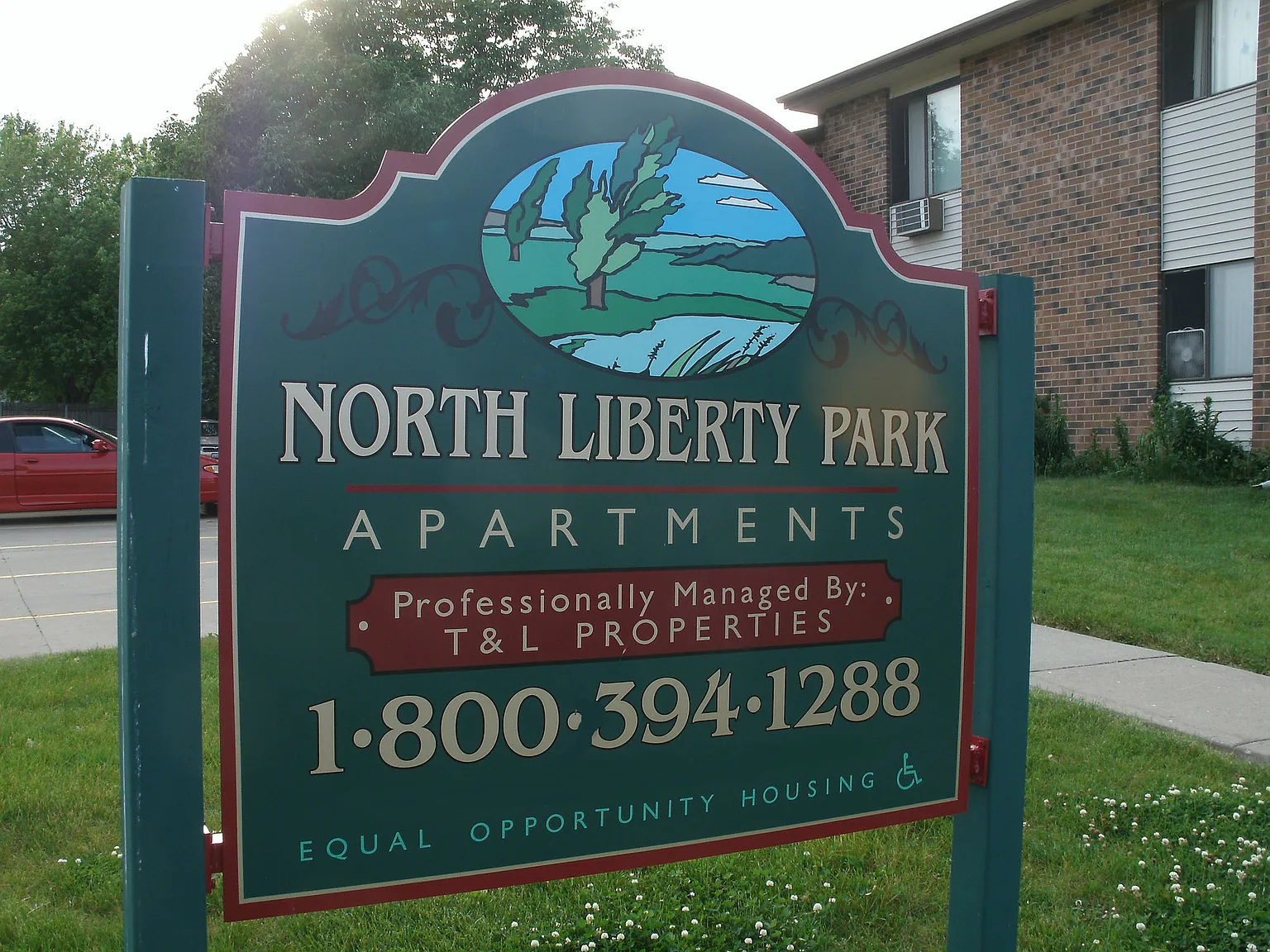 North Liberty Park Apartments — Photo 2