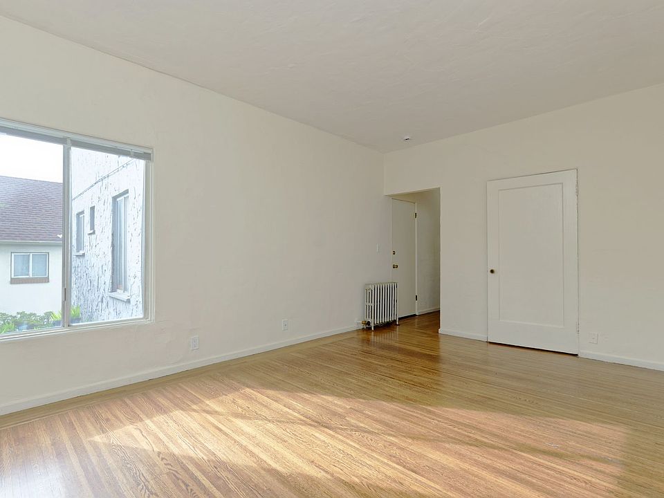 1st image of 848 Vermont St APT 3